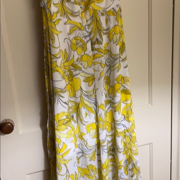 NWOT Bar 3 white & yellow maxi backless dress - Picture 7 of 8